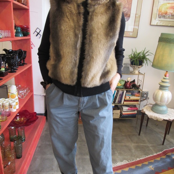 Women's Large Faux Mink Fur Vest by Lisa - Picture 3 of 8